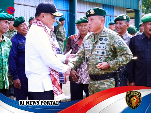 Menko Polkam Djamari Chaniago