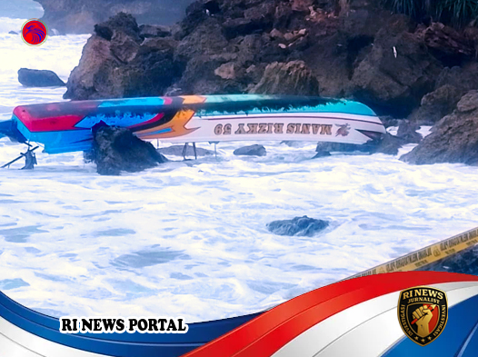 Nelayan Trenggalek Hilang di Laut Selatan