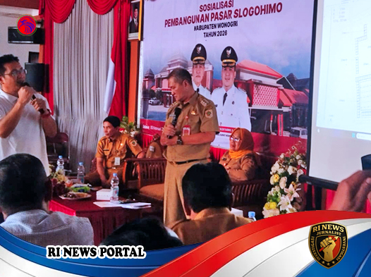 Rekonstruksi Pasar Slogohimo