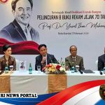 Yusril Ihza Mahendra Merayakan 70 Tahun Pengabdian Lewat Delapan Buku yang Dibagikan Gratis kepada Bangsa