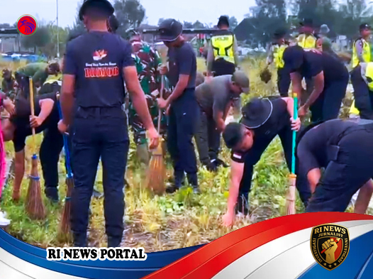 Brimob Jateng Turun Langsung ke Masyarakat