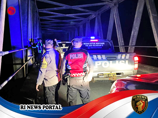 Dua Batang Besi Pengaman Jembatan Melawi II Raib