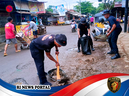 Gotong Royong Massal Ubah Wajah Waduk dan Pasar di Pagi Minggu
