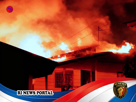 Kebakaran Dini Hari Ludeskan Rumah Semi Permanen di Padangsidimpuan Selatan