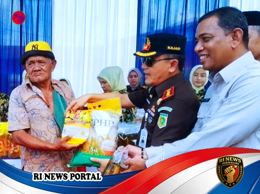 Kejari Dharmasraya Hadirkan