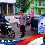Patroli Ngabuburit Karangsambung Bagikan 100 Paket Takjil