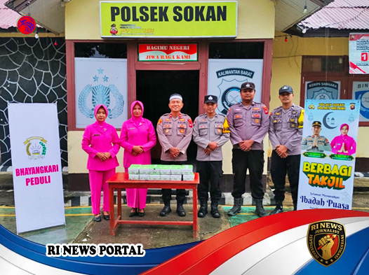 Polisi dan Bhayangkari Ubah Lalu Lintas Jadi Momen Berbagi Keberkahan