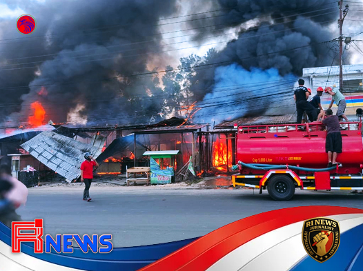 Respons Cepat Polres Melawi Atasi Kebakaran di Jalan Juang Nanga Pinoh