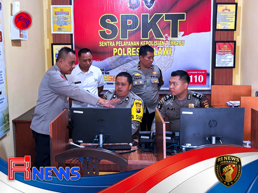 Kapolres Melawi Pantau Langsung Layanan Hotline 110 Polri