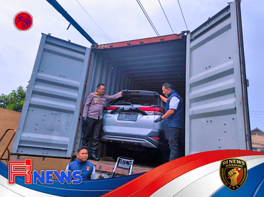 Ribuan Kendaraan Ilegal Mengalir ke Timor Leste