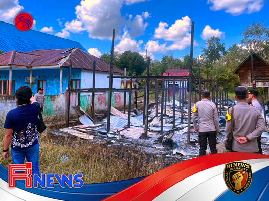 Rumah Betang Bersejarah di Desa Poring Hangus Dilalap Api
