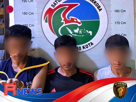 Tiga Pria Diamankan Polisi dalam Razia Sabu di Pinggir Jalan Guguak