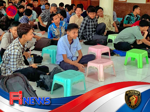 Generasi Z Semarang Diajak Cerdas Navigasi Dunia Digital di Talkshow