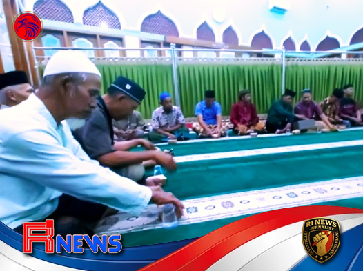 Kajian Ahad Sore yang Menguatkan Adab Kehidupan di Masjid Al-Falah Madyorejo