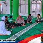 Kapolsek BAB Tapan IPTU Usman Kamal Bangun Sinergi dengan Warga melalui Silaturahmi Pasca Shalat Jumat