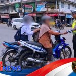 Polisi Lalu Lintas Melawi Pinjamkan Motor Pribadi agar Siswa SMP Tak Terlambat ke Sekolah