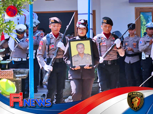 Polres Wonogiri Lepaskan Kepergian AIPDA Andi Wigunanto dengan Upacara Pemakaman Dinas