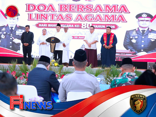 Doa Lintas Agama di Borobudur Mapolda Jateng
