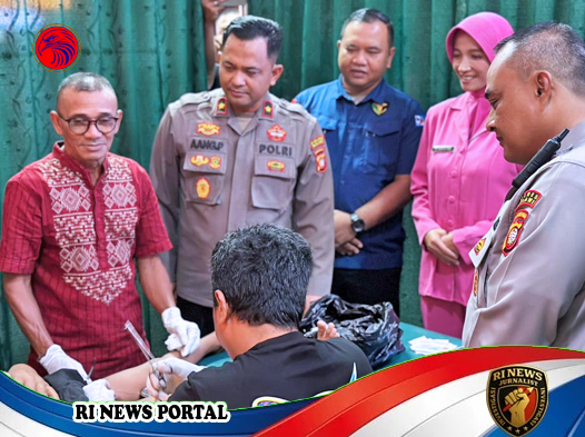 Polres Melawi Gelar Sunatan Massal Gratis
