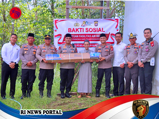 Polri Perkuat Silaturahmi dengan Pesantren di Melawi Jelang Hari Bhayangkara ke-80