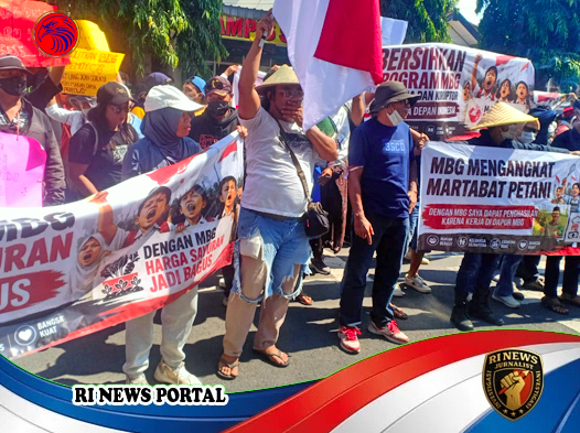 Relawan MBG-SPPG Trenggalek Suarakan Tuntutan Ekonomi Lokal ke DPRD