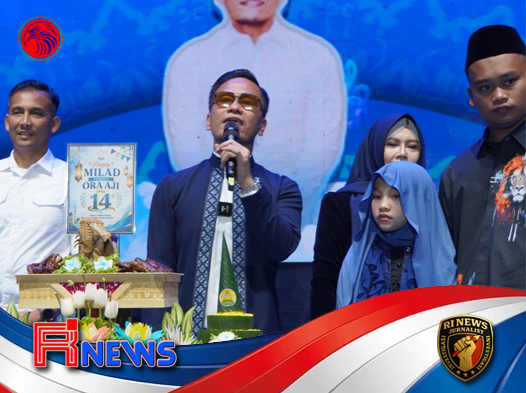 Pamungkas dan Ribuan Jamaah Kobarkan Semangat Persatuan di Harlah Ponpes Ora Aji