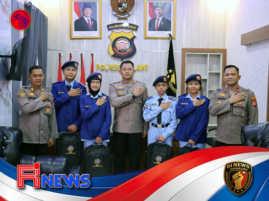 Kapolres Melawi AKBP Askhabul Kahfi Menerima Kunjungan Taruna Taruni SMA Taruna Bumi Khatulistiwa untuk Penguatan Silaturahmi dan Pengalaman Kepemimpinan