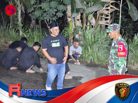 Warga Desa Wates Sugihan Kampak Gotong Royong Perbaiki Jalan Rusak dengan Pengecoran Swadaya Pribadi