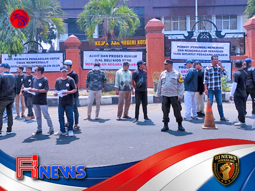 Kediri Diguncang Aksi Unjuk Rasa Gerakan Masyarakat Peduli Kota Kediri