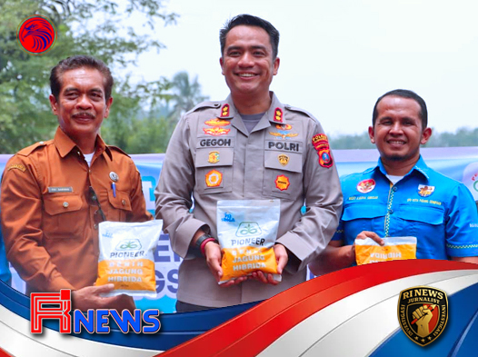 Ricky Gova Siregar Dorong Jagung Desa Joring Natobang