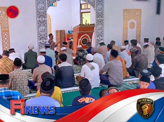 Cara Polsek Ella Hilir Merajut Kepercayaan Warga Melawi