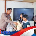 Kapolres Melawi Hadir di Ruang Kelas SMA Bina Kusuma