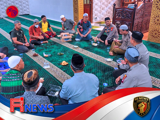 Saat Fajar Jadi Ruang Temu Polisi dan Warga